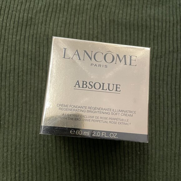 Other - Lancôme Absolue Regenerating Brightening Soft Cream 60ml / 2 fl oz